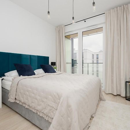 Stylish Apartments With Parking By Noclegi Renters Warszawa Zewnętrze zdjęcie