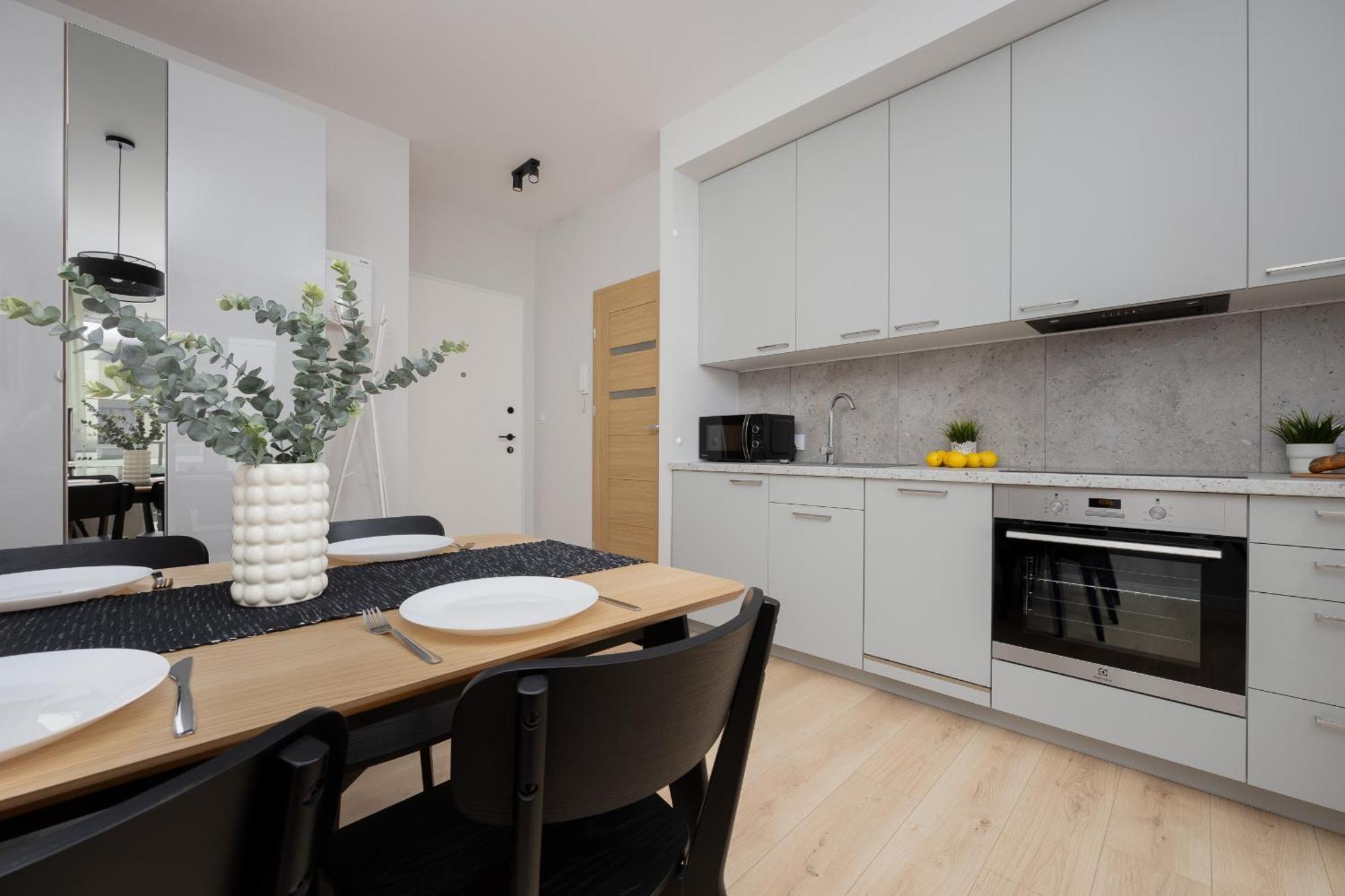 Stylish Apartments With Parking By Noclegi Renters Warszawa Zewnętrze zdjęcie