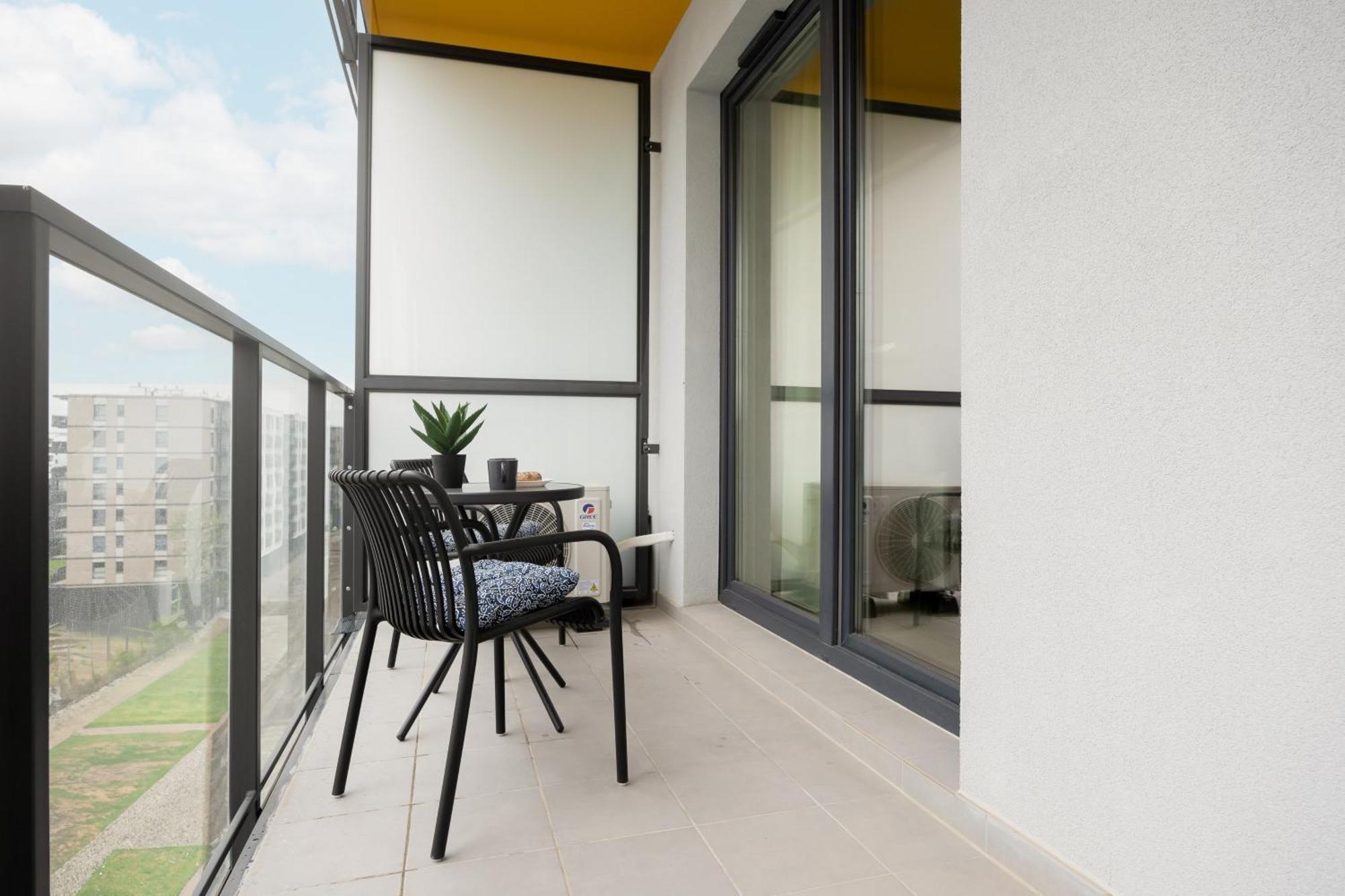 Stylish Apartments With Parking By Noclegi Renters Warszawa Zewnętrze zdjęcie