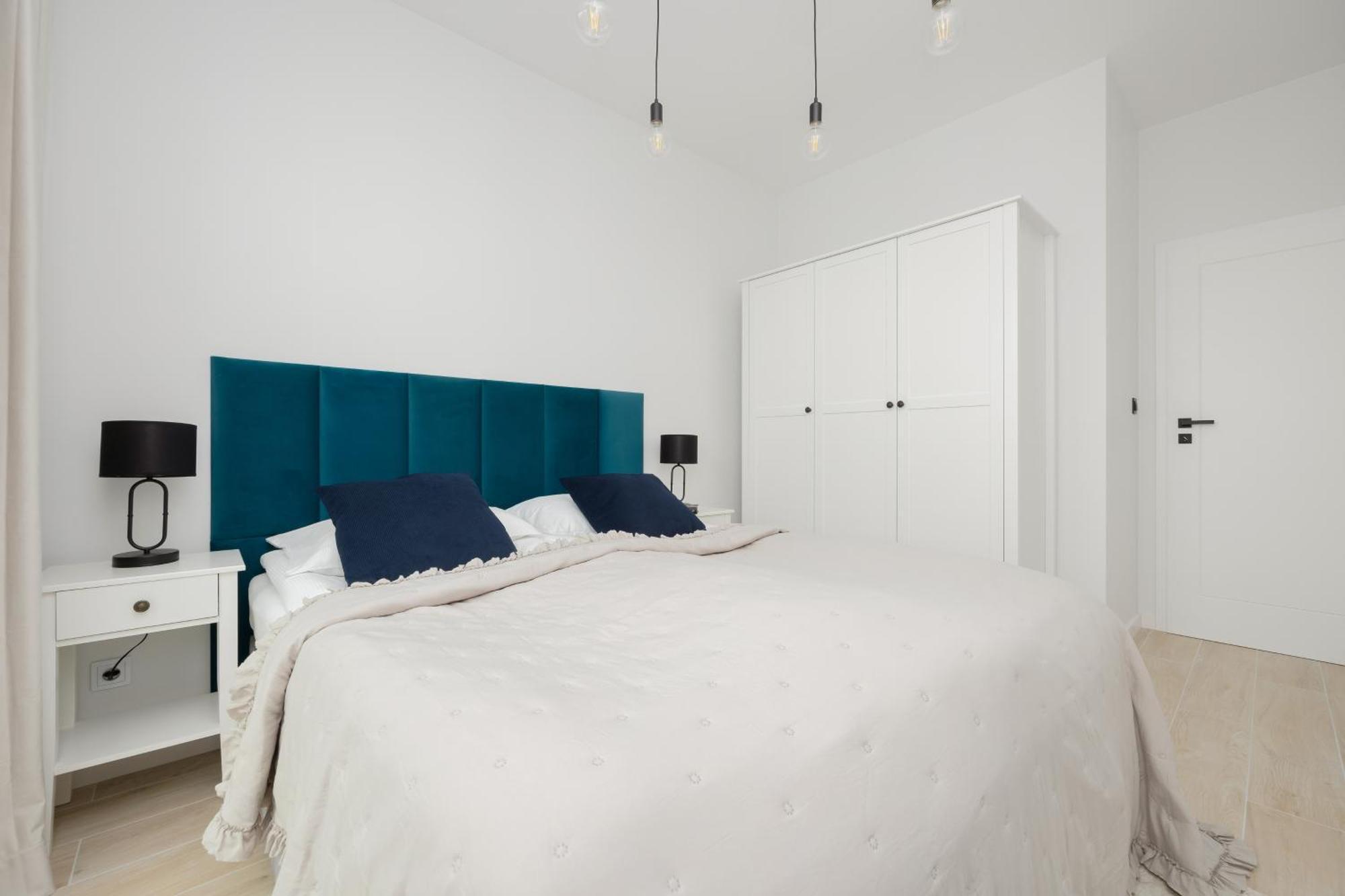 Stylish Apartments With Parking By Noclegi Renters Warszawa Zewnętrze zdjęcie